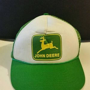 Vintage John Deere Mash snapback hat